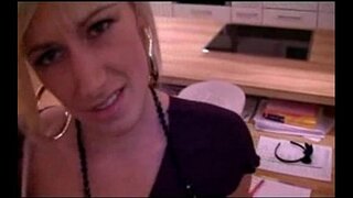 BitchNr1 செக்ஸ் ஒரு blackdress