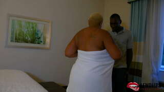 ���ೇಡಿ Onyxx ಸಂಭೋಗ ತನ್ನ ಮಸಾಜ್ ಥೆರಪಿಸ್ಟ್