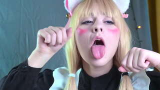 Vanilja Nekopara ratsastaa, iso kulli ja pennut Vanilja Nekopara ratsastaa, iso kulli ja pennut