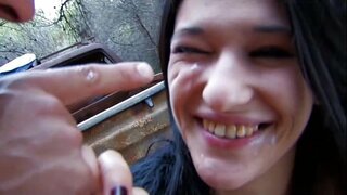 Лиза спайс ала, үзенең зур задницу катгый выебанную урманда